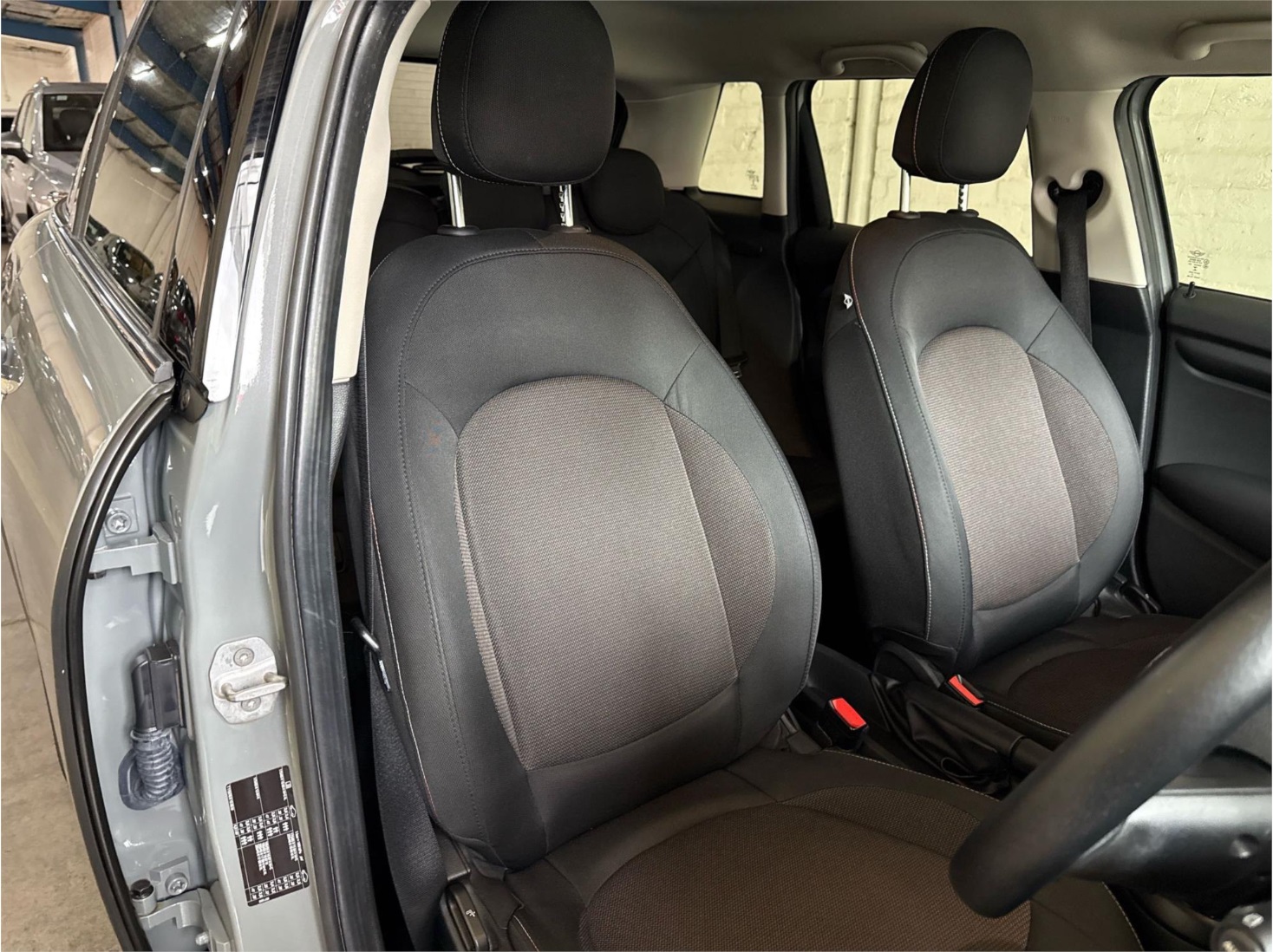 
								2015 MINI Cooper F55 Hatch Hatchback – $4,000 full									