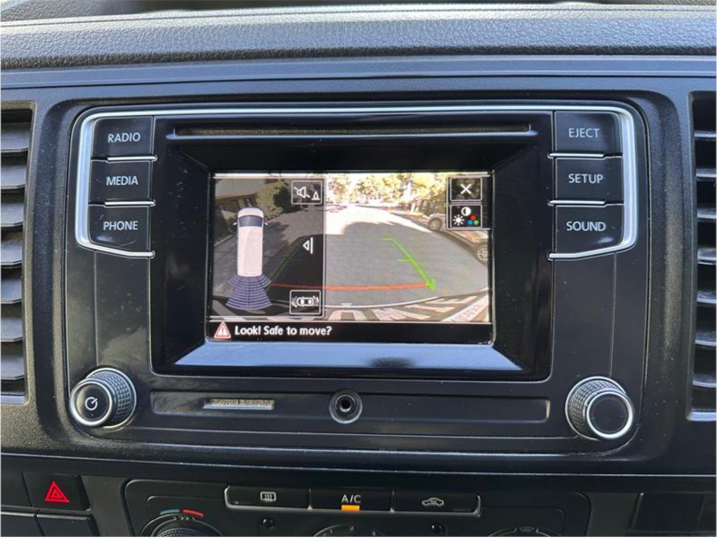 
								2017 VOLKSWAGEN Transporter Dual C/CHAS TDI 400 LWB T6 – $4,500 full									