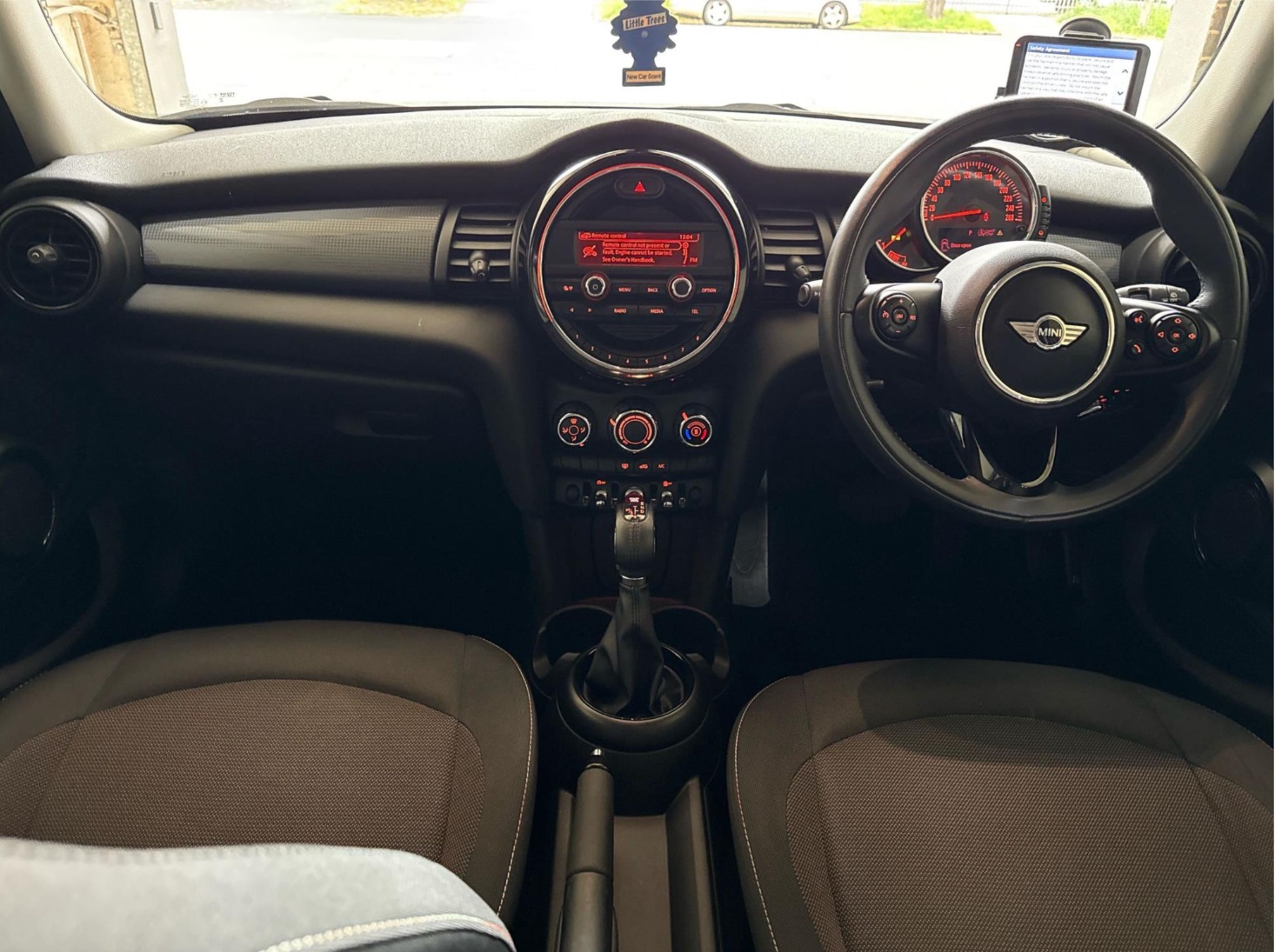 
								2015 MINI Cooper F55 Hatch Hatchback – $4,000 full									