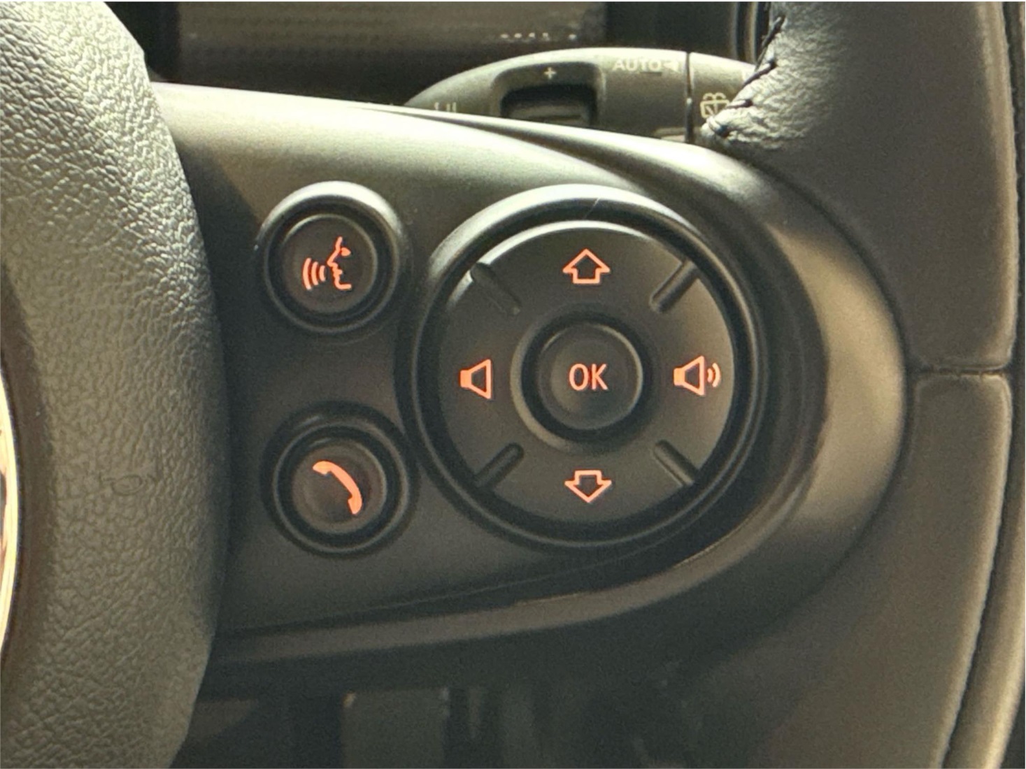 
								2015 MINI Cooper F55 Hatch Hatchback – $4,000 full									