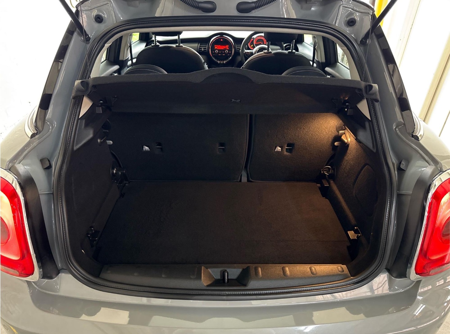 
								2015 MINI Cooper F55 Hatch Hatchback – $4,000 full									