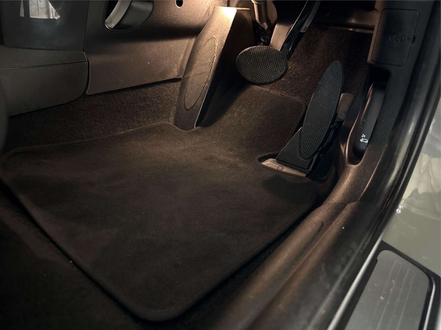 
								2015 MINI Cooper F55 Hatch Hatchback – $4,000 full									