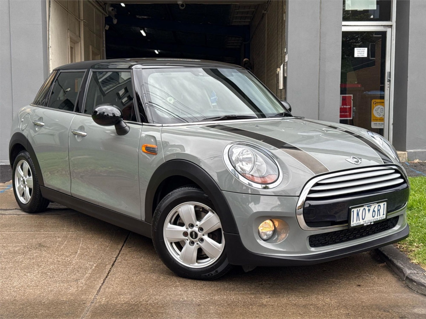 
								2015 MINI Cooper F55 Hatch Hatchback – $4,000 full									