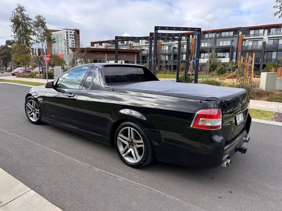 
								2010 HOLDEN Commodore Utility SV6 VE – $3,500 full									