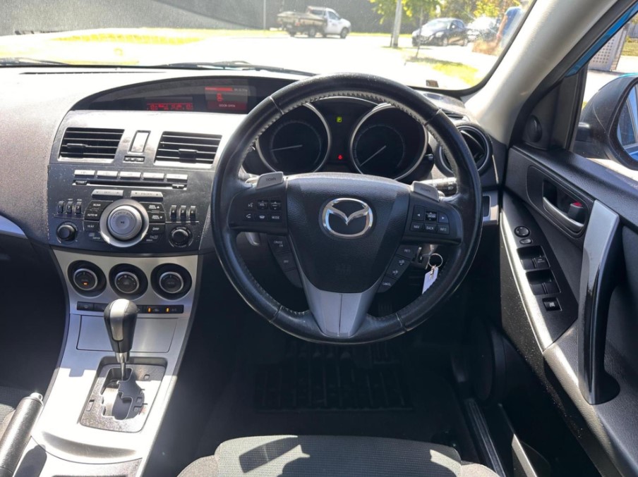 
								2010 MAZDA Mazda3 4D Sedan SP25 BL 10 UPGRADE – $3,750 full									