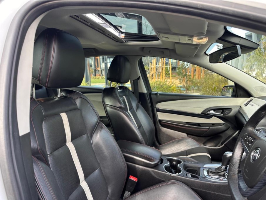 
								2013 HOLDEN Commodore 4D Sedan SSV REDLINE VF – $9,500 full									