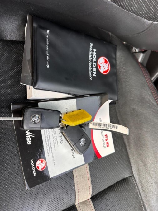 
								2013 HOLDEN Commodore 4D Sedan SSV REDLINE VF – $9,500 full									