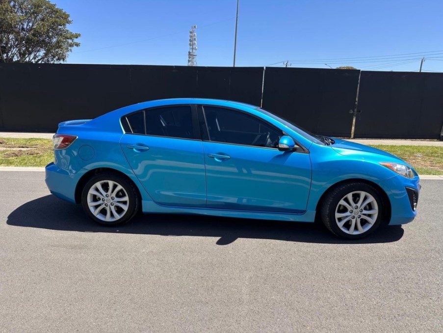 
								2010 MAZDA Mazda3 4D Sedan SP25 BL 10 UPGRADE – $3,750 full									