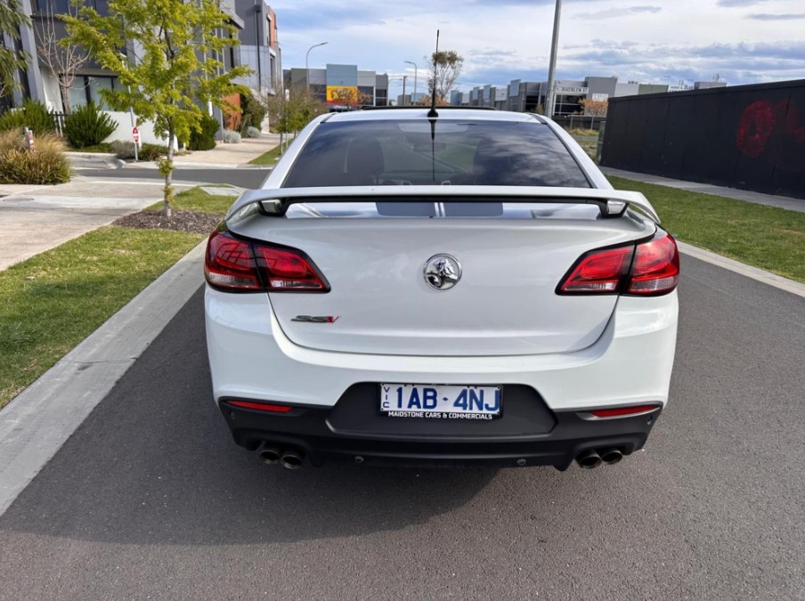 
								2013 HOLDEN Commodore 4D Sedan SSV REDLINE VF – $9,500 full									