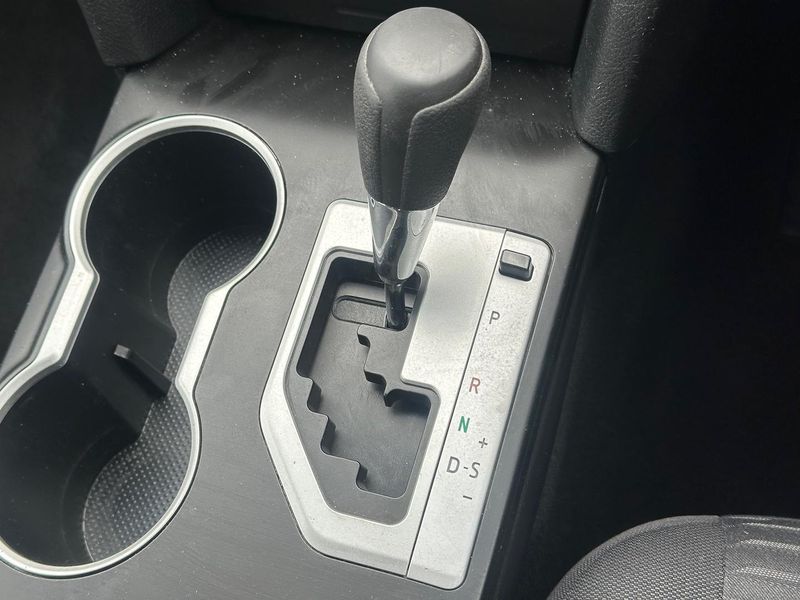 
								2017 Toyota Camry Altise ASV50R 2.5L Petrol (Diamond White) – $6,000 full									