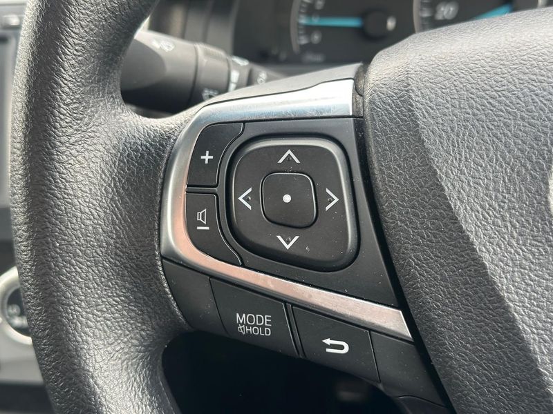 
								2017 Toyota Camry Altise ASV50R 2.5L Petrol (Diamond White) – $6,000 full									