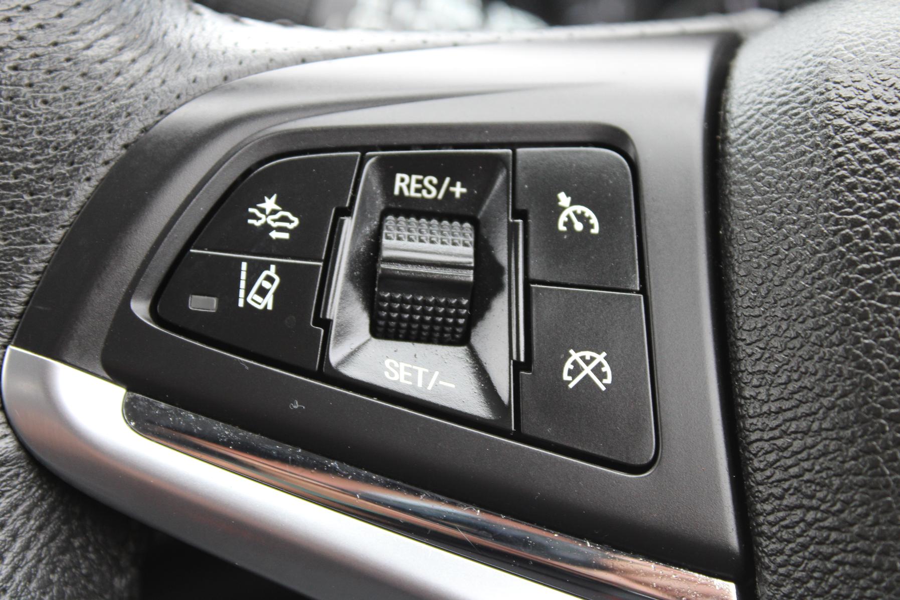 
								2017 Holden Calais V VF Series II Auto MY17 – $17,500 – [SOLD] full									