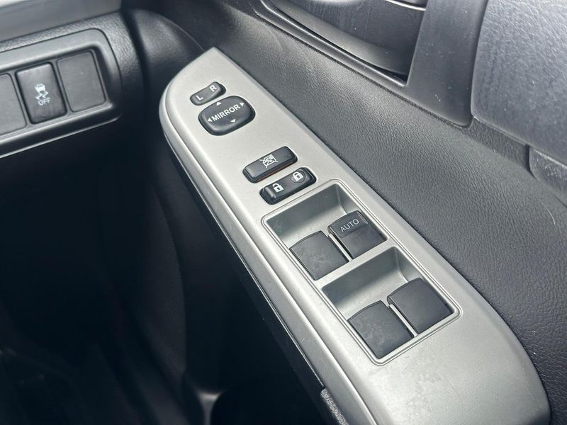 
								2017 Toyota Camry Altise ASV50R 2.5L Petrol (Diamond White) – $6,000 full									